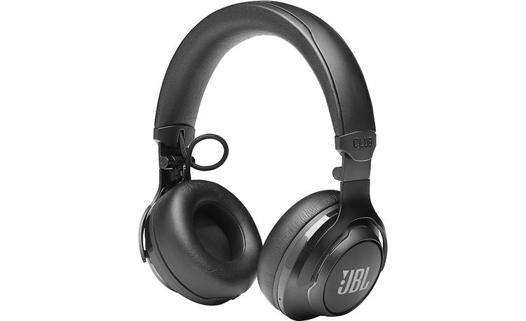 JBL Club 700BT Well-cushioned ear pads