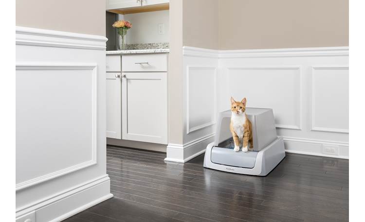PetSafe ScoopFree® Covered Self-Cleaning Litter Box, Second Generation Front