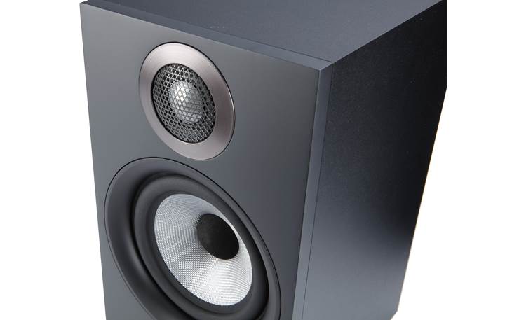 Bowers & Wilkins 607 (Matte Black) Bookshelf speakers at Crutchfield