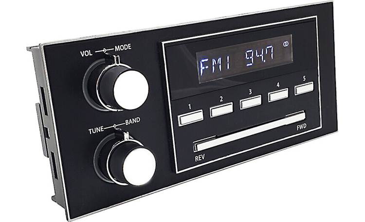 RetroSound New York M4 A modern car stereo that fits many vehicles of a "certain age"