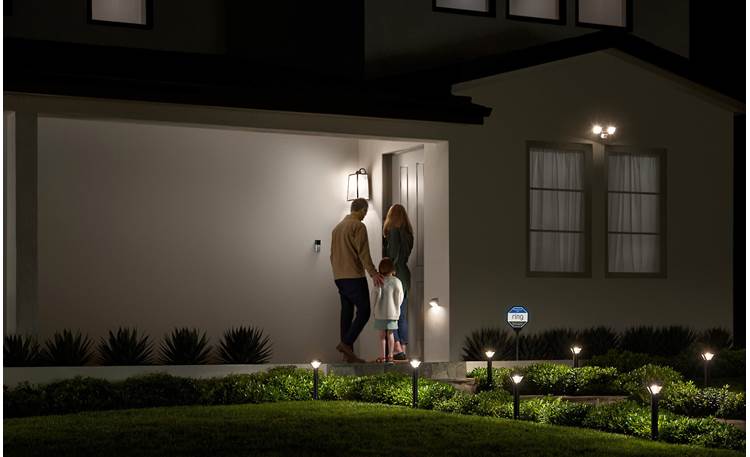 Smarten Up Landscape Lights With a Ring Transformer