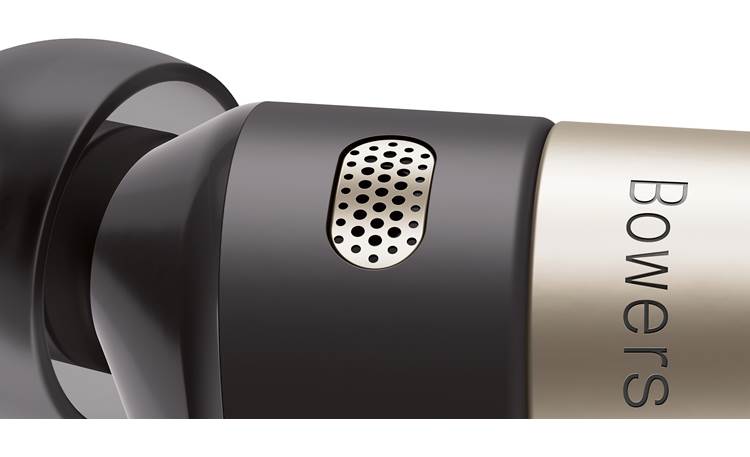 Bowers & Wilkins PI7 Six mic system (three in each earbud) for real-time noise cancellation and clear phone calls