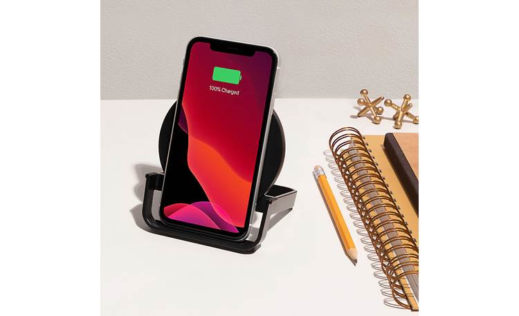 Belkin BOOST↑CHARGE™ Holds smartphone upright for use while charging