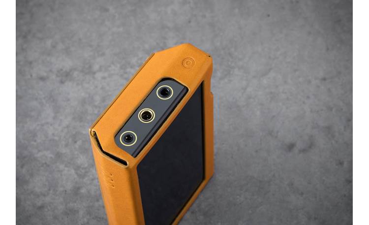 Astell&Kern KANN Alpha Case Allows access to headphone jackes (KANN Alpha not included)