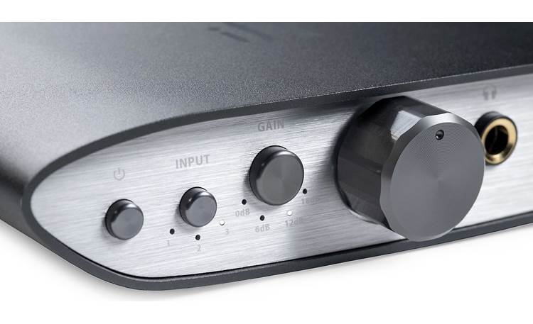 iFi Audio ZEN CAN (Standard Edition) Gain switch and old-school volume dial.
