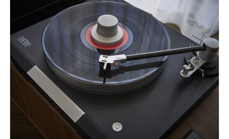 Mark Levinson No.5105 MC Shown with included sculpted aluminum record weight