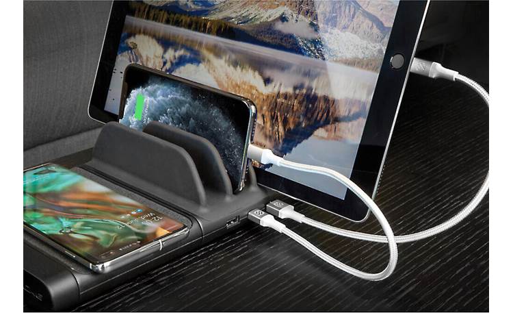 Scosche BaseLynx™ BLKIT5 Charge up to four devices simultaneoulsy (smartphone, tablet, and cables not included)
