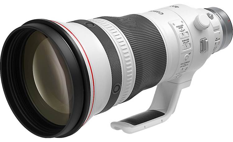 Canon RF 400mm f/2.8 L IS USM An ultra-large front element lets in lots of light for sharp photos in low-light environments