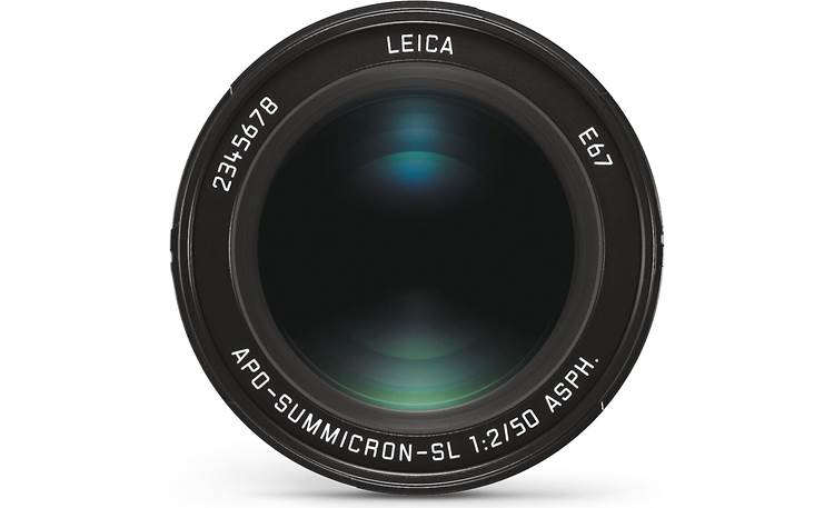 Leica APO-Summicron-SL 50 f/2 ASPH. A wide f/2 aperture offers excellent low-light performance
