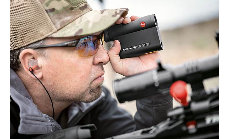 Leica Rangemaster CRF 3500.COM An essential tool for long-range hunting