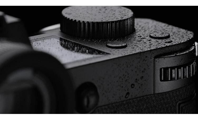 Leica SL2-S Bundle with 24-70mm f/2.8 Lens IP54 weather rating
