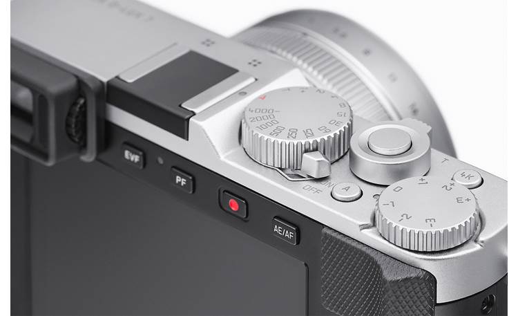 Leica D-Lux 7 Manual and modern control features
