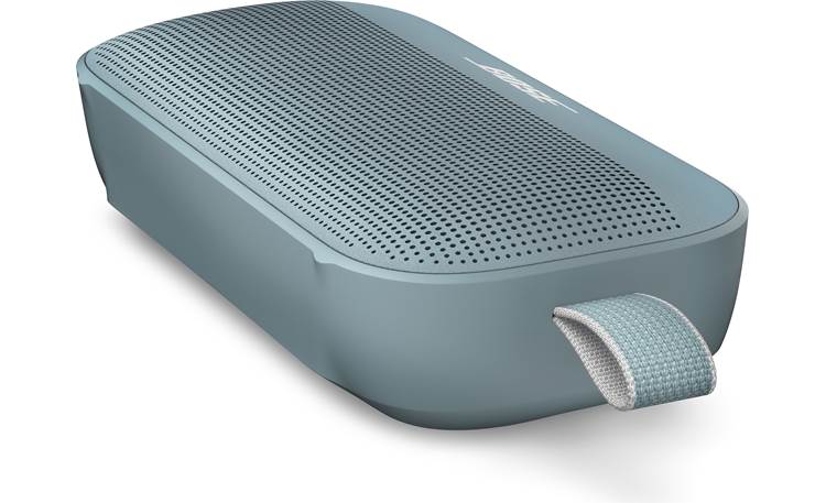 Bose SoundLink Flex Bluetooth® speaker Attached loop for travel