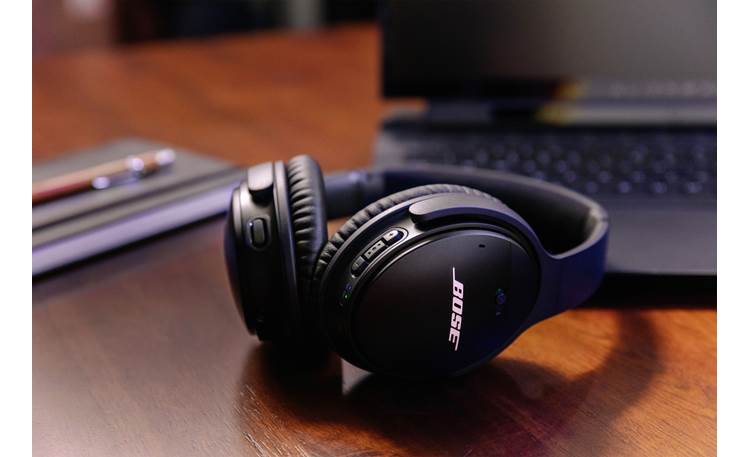 Bose QuietComfort® 35 II Gaming Headset Built-in Bluetooth lets you stream music wirelessly