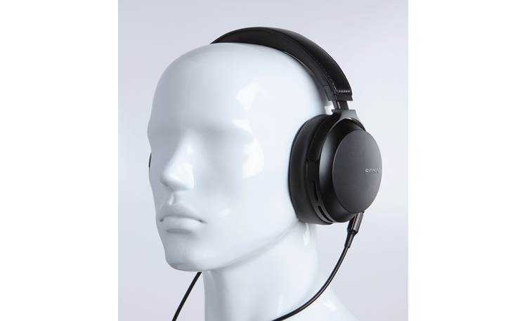 MDR-Z7M2 Headphones, Extreme Comfort & High-Res Audio