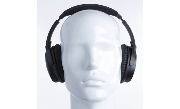 Bose® QuietComfort® 35 wireless headphones II Mannequin shown for fit and scale