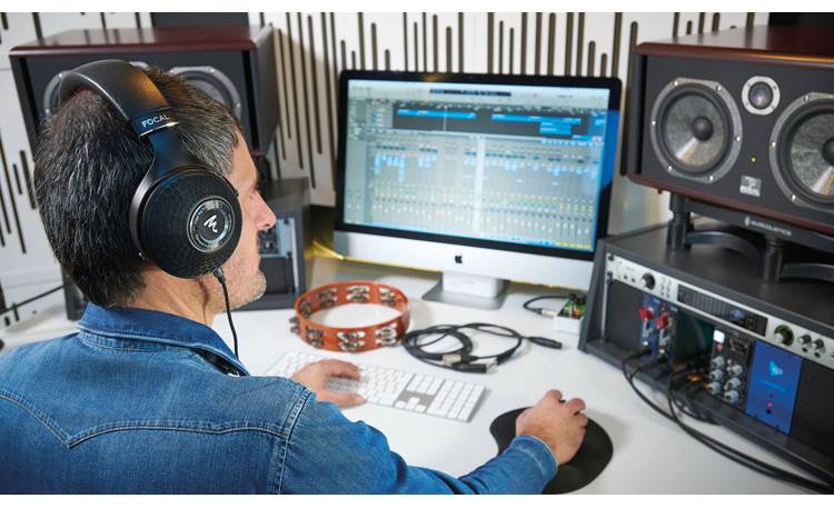 Focal Clear MG Professional Well-balanced sound, tuned for studio mixing