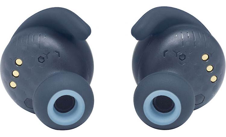 JBL Reflect Mini NC Three sizes of ear tips for comfortable, secure fit