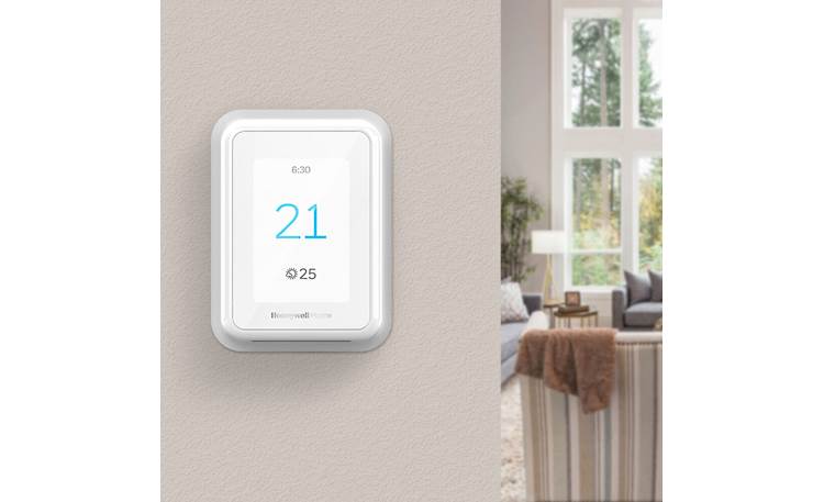 Honeywell T9 Smart Thermostat Large, easy-to-read display