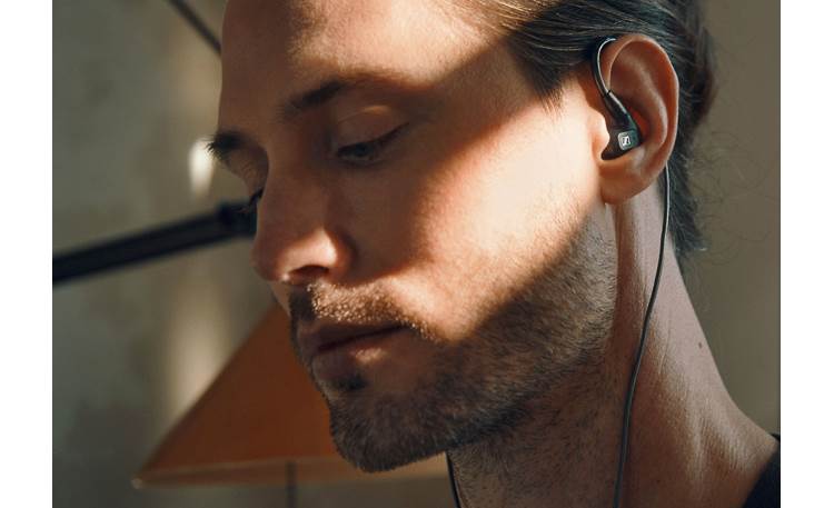 Sennheiser IE 300 Over-the-ear cord routing system keeps headphones secure