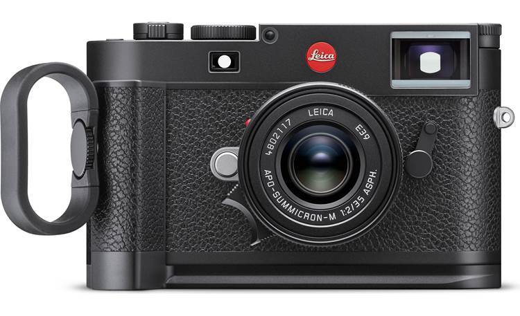 Leica M11 Handgrip Get a better grip on your M11 (sold separately)