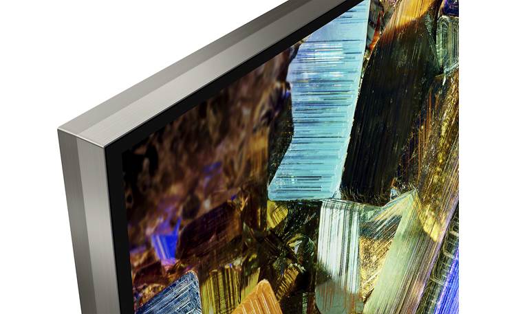 Sony BRAVIA MASTER Series XR-75Z9K Flush bezel helps your eyes focus on the picture