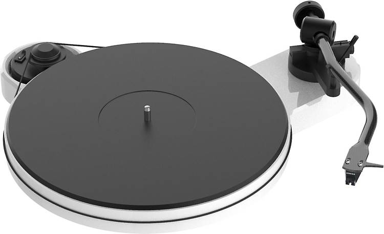 Pro-Ject RPM 3 Carbon Front