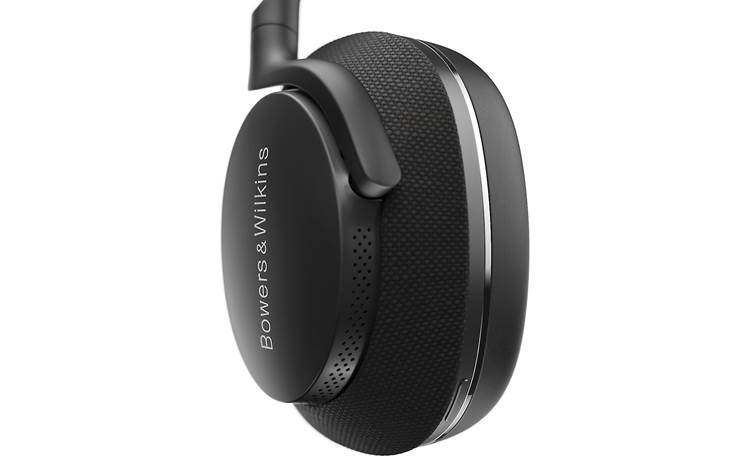 Bowers & Wilkins PX7 S2 Six built-in mics in each earcup for stronger noise cancellation and clearer calls