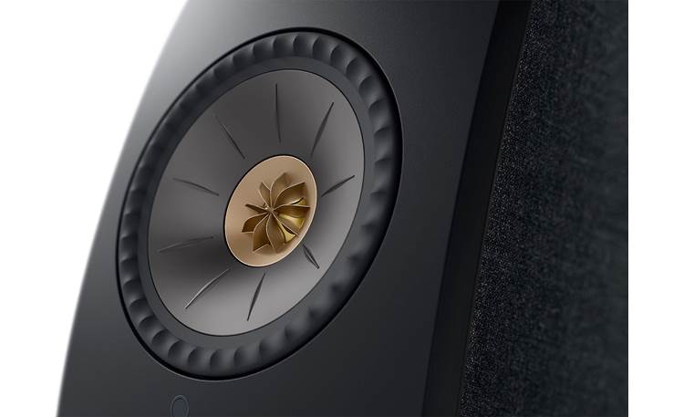 KEF LSX II Uni-Q Driver Array technology makes your entire room sound like the 