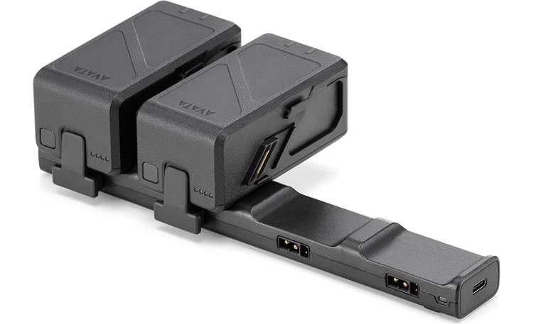 DJI Avata Fly More Kit Batteries charge in sequence