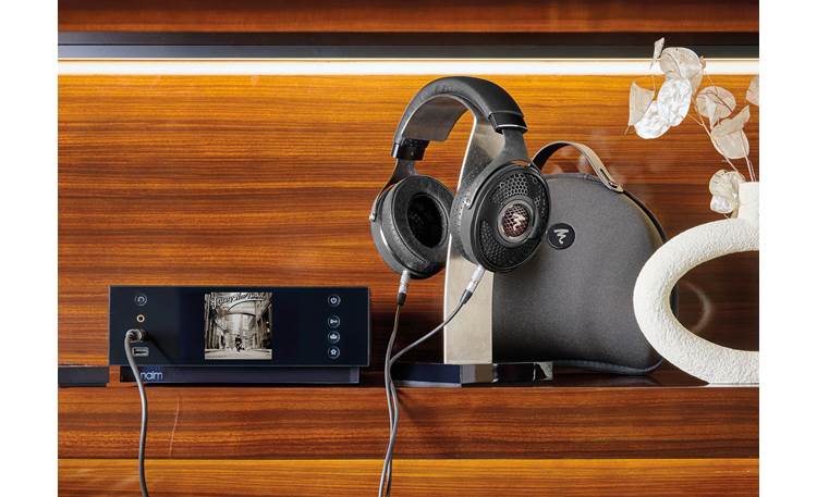 Focal Utopia (3rd edition) Pairs well with the Naim Uniti Atom Headphone Edition (sold separately)