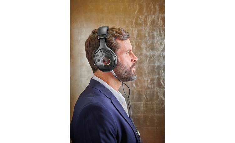Focal Utopia (3rd edition) Over-the-ear fit with generous padding