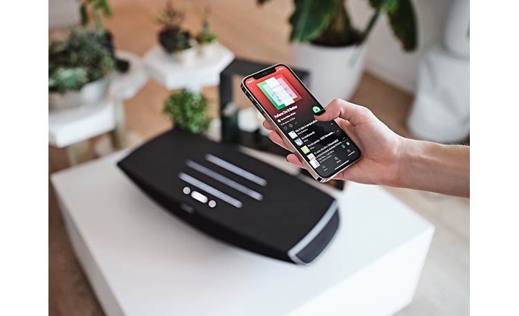 Sonus faber Omnia The Omnia is compatible with a lot of streaming services, making it easy to get your tunes going