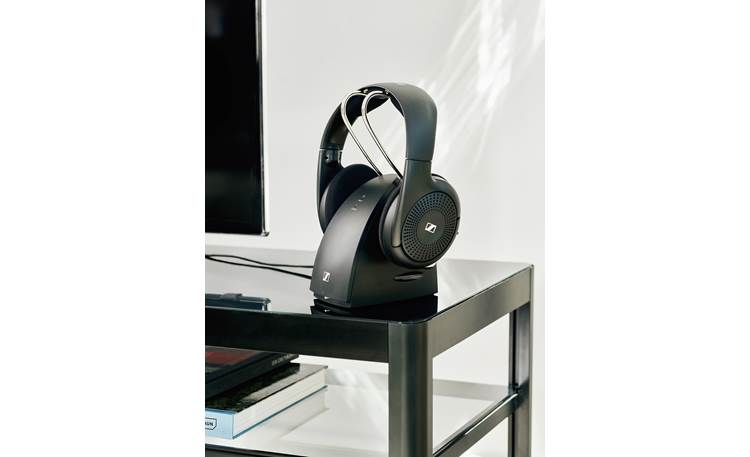 Sennheiser RS 120 - Auriculares inalámbricos para TV, sonido cristalino,  ligeros, controles fáciles, alcance de 196.9 ft