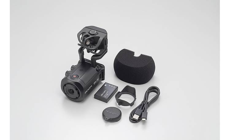 Zoom Q8n-4K Handy Shown with included accessories
