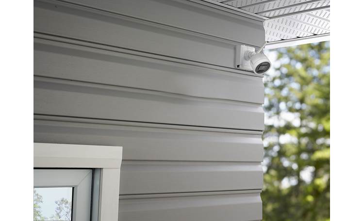 Lorex® 2K Wireless NVR System Keep a watchful eye on your property — cameras can be installed indoors or outdoors