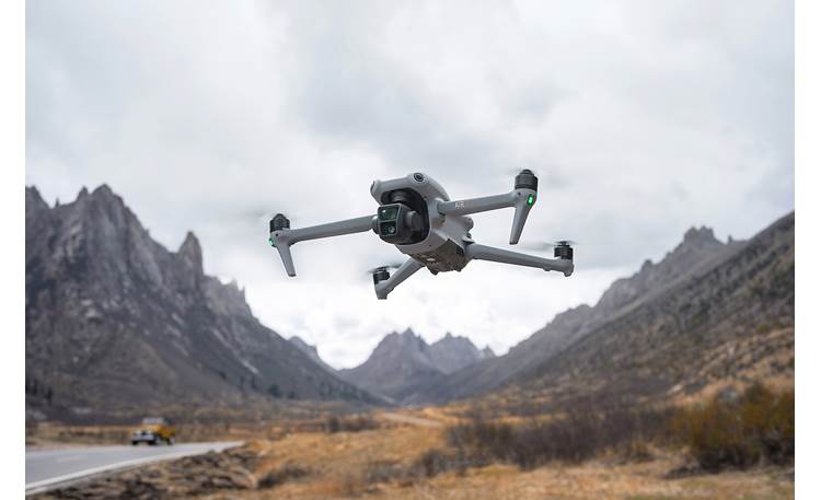 DJI Air 3 (with RC-N2) Wide-angle camera helps you capture beautiful landscapes