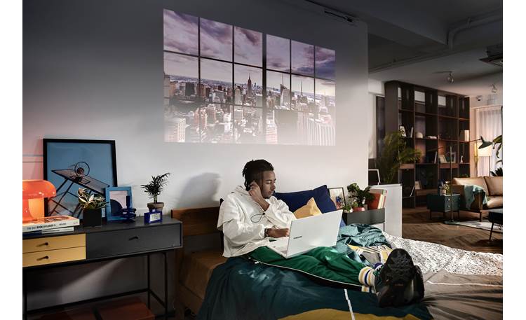Samsung The Freestyle Gen 2 Ambient mode lets you display festive messages and pictures