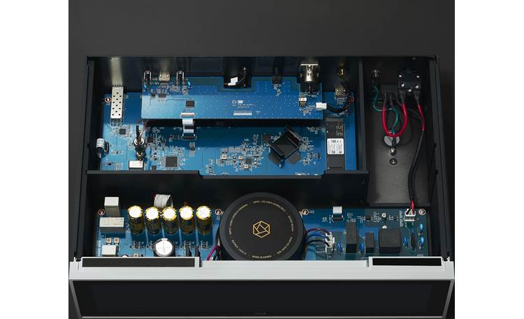 HiFi Rose RS130 Toroidal transformer and isolated circuitry for super-low noise floor