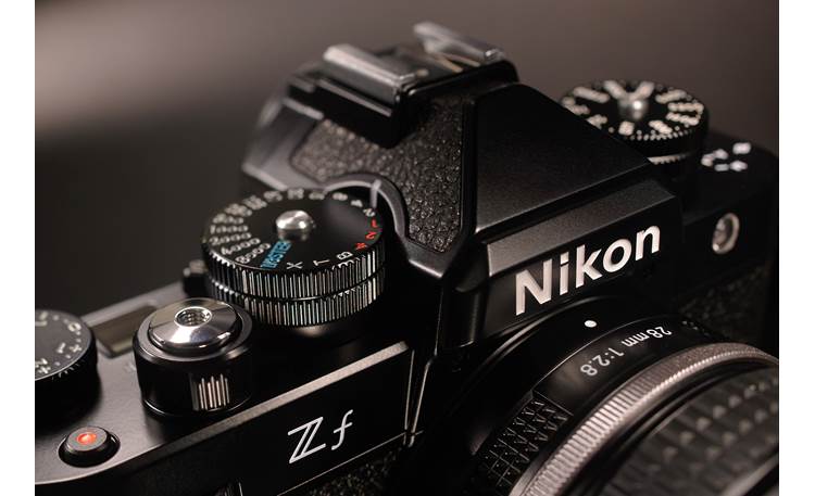 Nikon Z f 40mm Kit 24.5-megapixel full-frame retro-styled