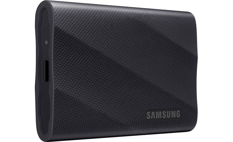 Samsung T9 Angled right s view showing USB-C port