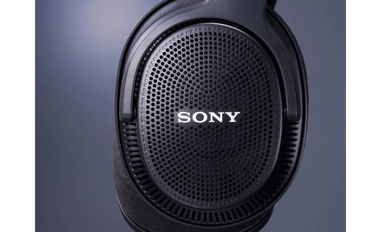 Sony MDR-MV1 Open-back design helps reduce internal sound reflections to preserve accuracy