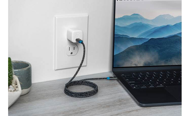 Nimble WALLY SubNano 30W Fast, safe charging