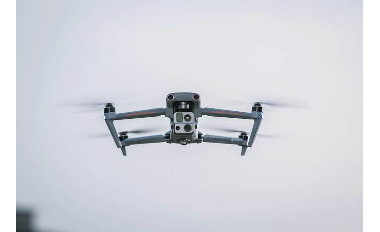 Autel Robotics EVO Max 4T Directly fly the drone or set up planned missions with  preset waypoints