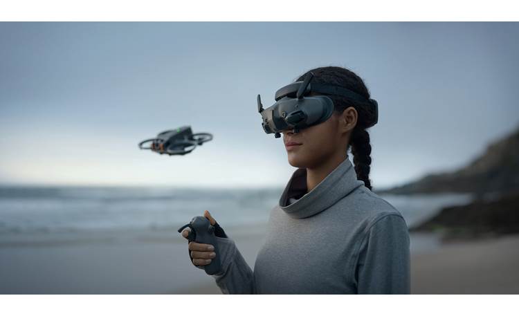 DJI Avata 2 Fly More Combo (Single Battery) See from the perspective of the drone and use motion controls for a truly immersive flying experience