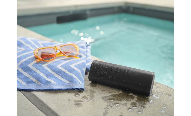 Sonos Move 2 and Roam 2 Bundle IP67-rated waterproof and dustproof