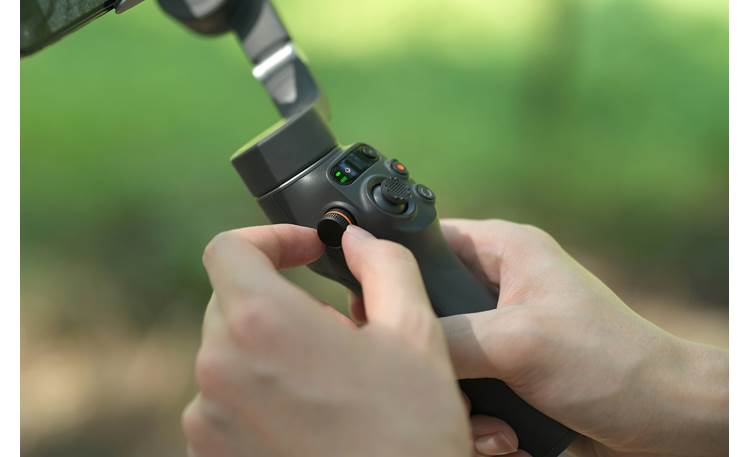 DJI Osmo Mobile 6 Side wheel lets you adjust the zoom and focus of your phone's camera