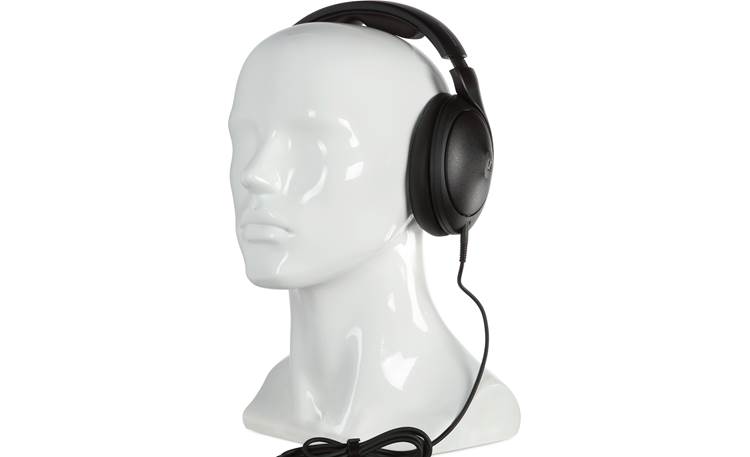 Sennheiser HD 620S Closed-back wired over-ear headphones at