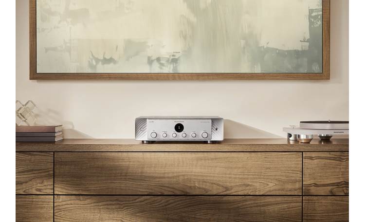 Marantz Model 60n Eye-catching looks and classic Marantz sound