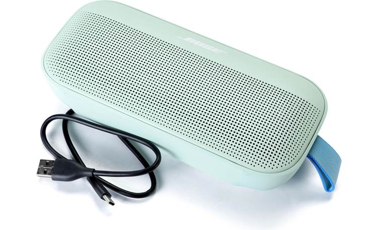 Bose SoundLink Flex (2nd Gen) What's in the box